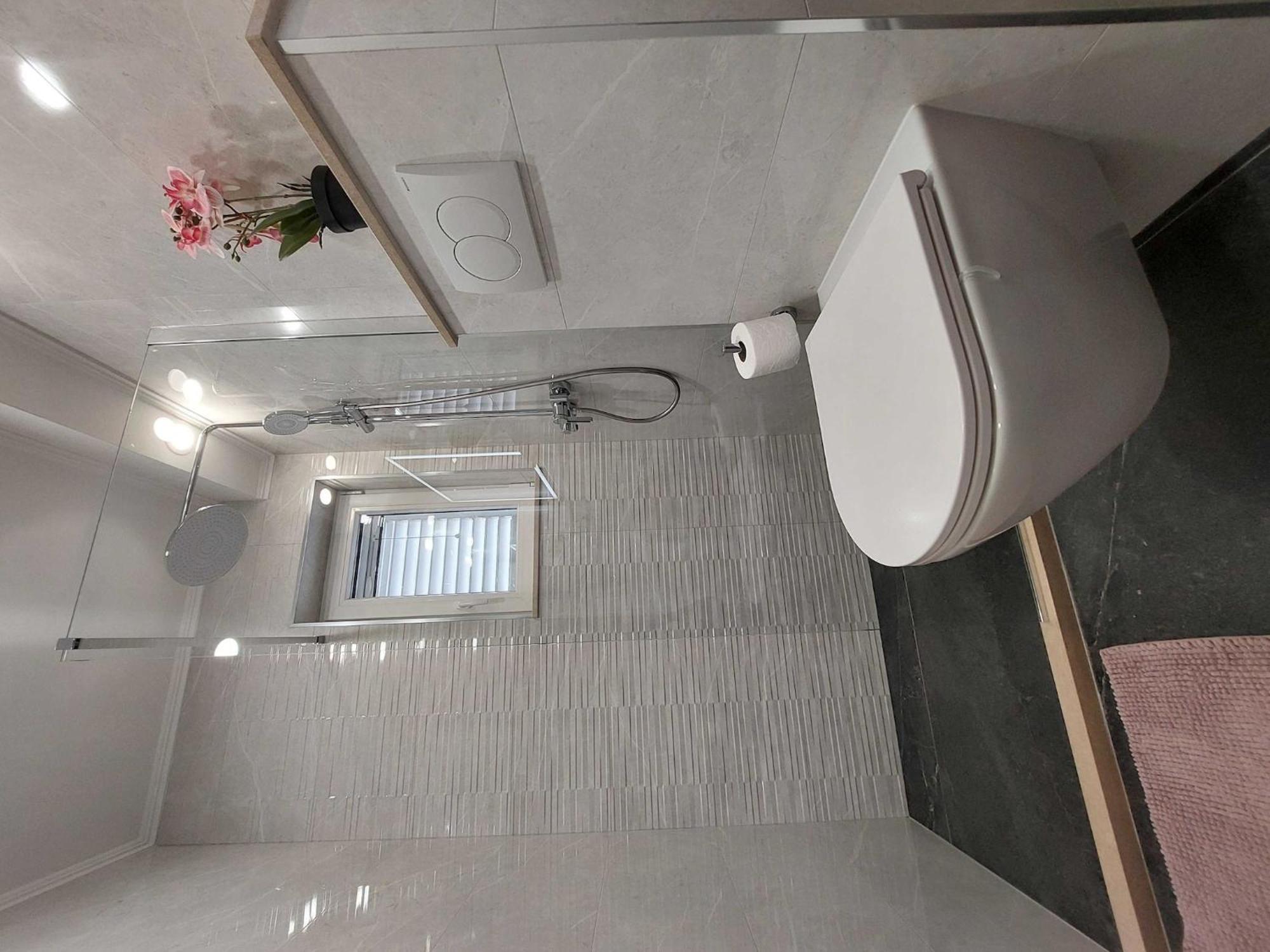 Stella - Three-bedroom With Balcony And Terrace Apartment Dubrovnik